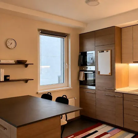 Apartment Cozy Center Flat With A Balcony *