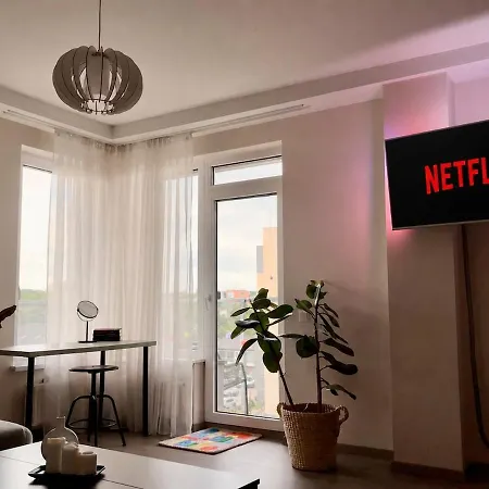 Cozy Center Flat With A Balcony Wilna